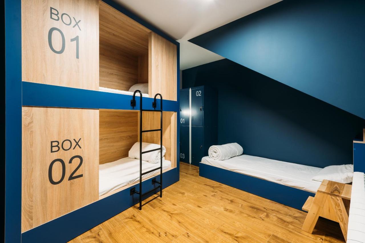 Yard Hostel & Coffee Czerniowce Zewnętrze zdjęcie